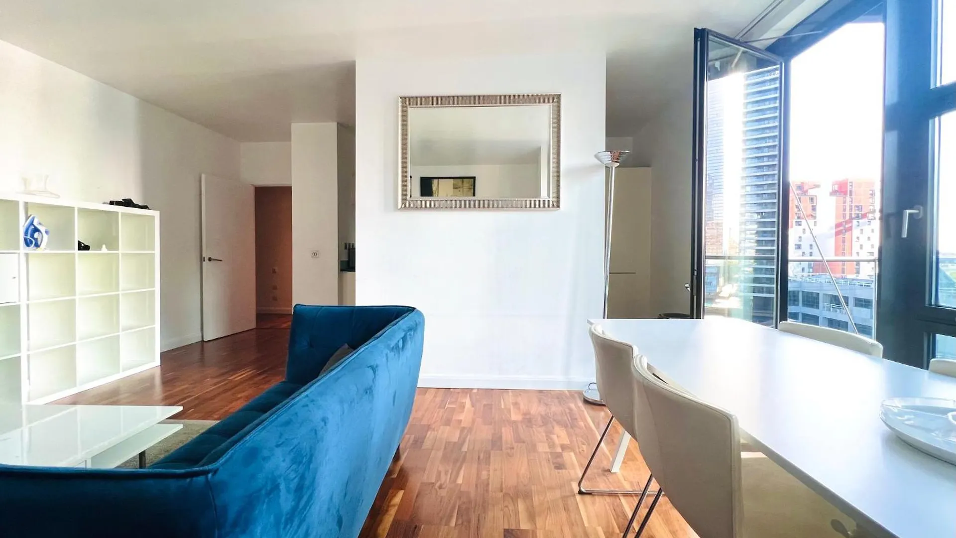 Apartamento 2 Bedroom Discovery Dock Londres